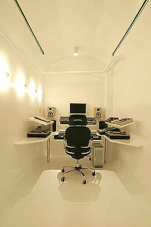 mx[V@b@SPACE CAPSULE -x]Studio-